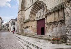 Collégiale Puy-Notre-Dame©j.paressant