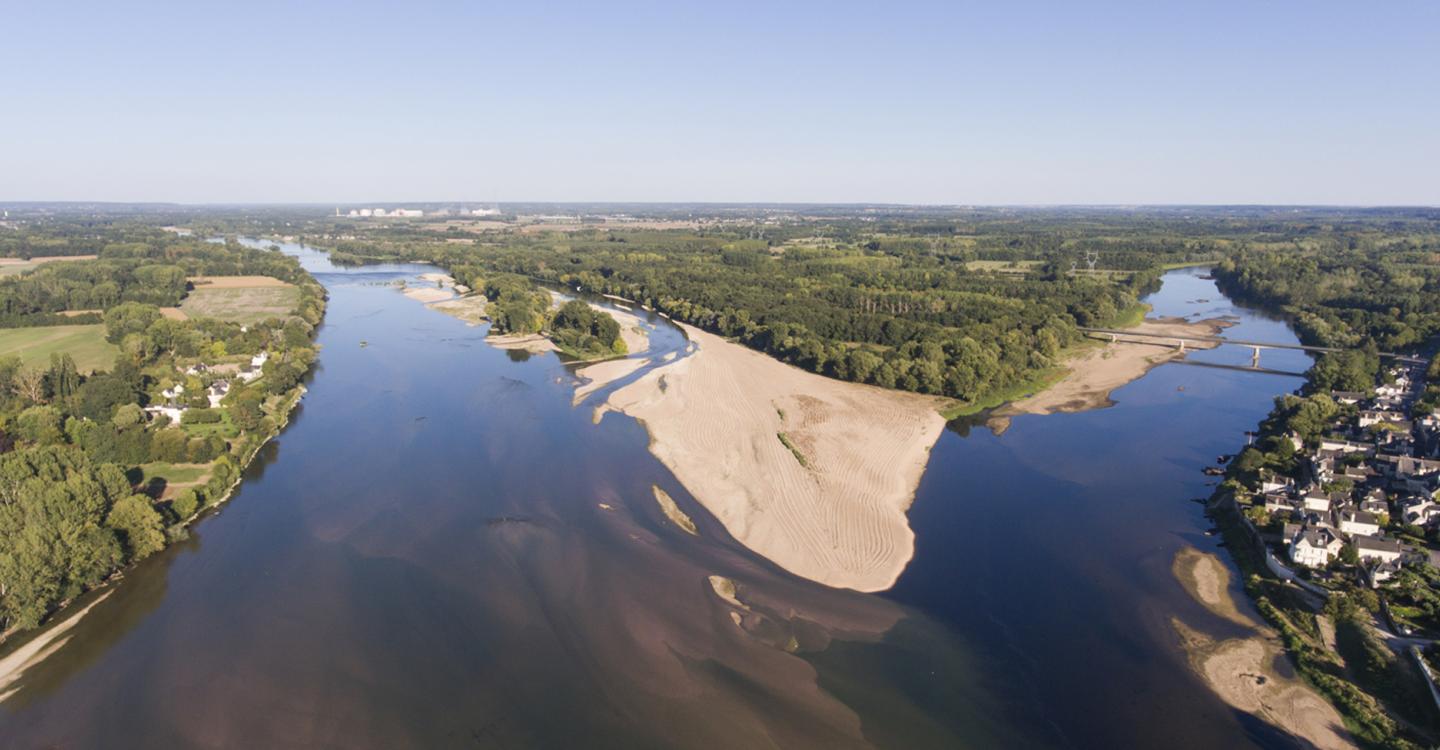 Confluence Vienne et Loire à Candes St Martin©N. Van Ingen_proprité du Parc naturel régional utilisation interdite