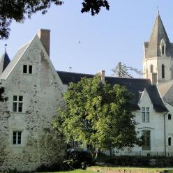 Prieuré de Saint-Rémy-la-Varenne