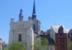 ÉGLISE SAINT-PIERRE DE SAUMUR