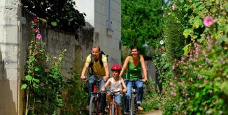 VTT en famille dans le Val de Loire©C. Petiteau