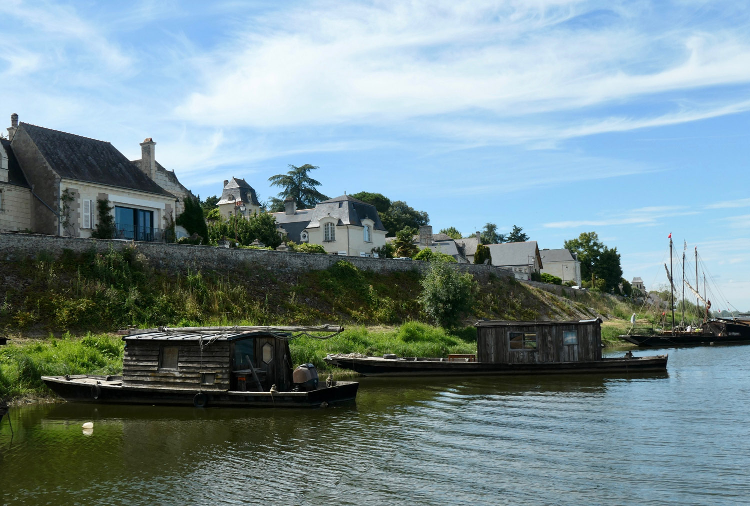 Toues et futreaux ammarés au Thoureil